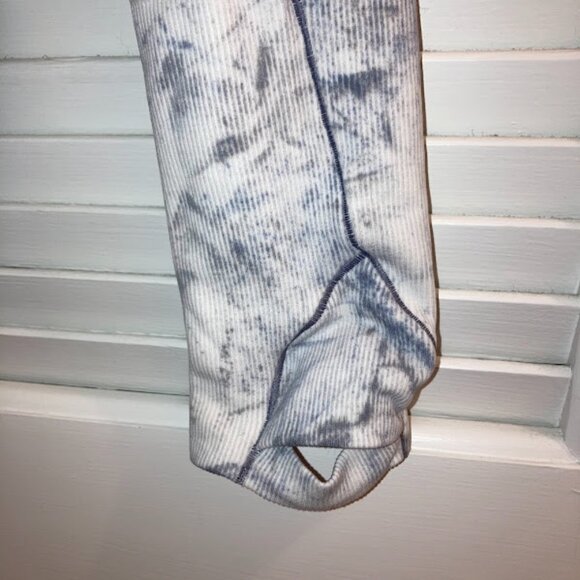 Lululemon Swiftly Tech Long Sleeve 2.0*, MultiDye Gray/White - Size 8 - Picture 8 of 10